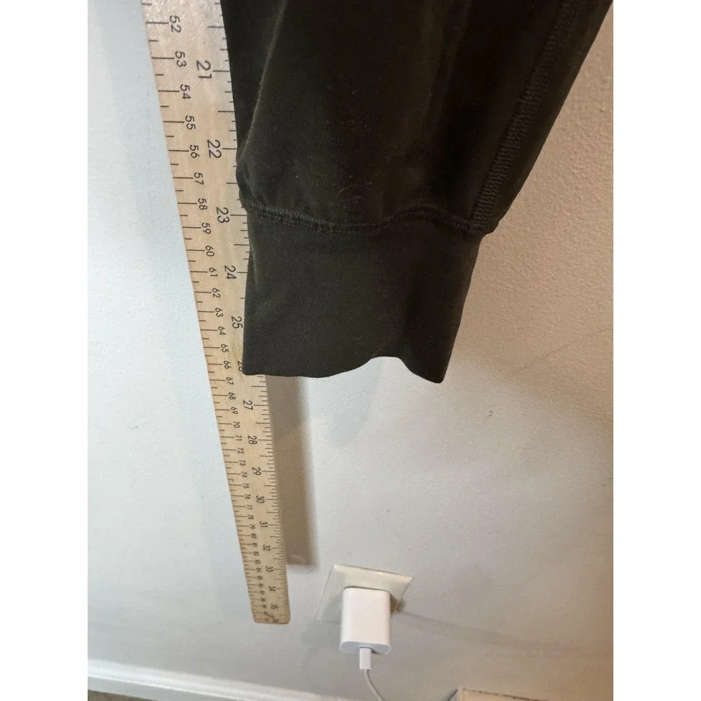 Lululemon Jogger Pants Womens 6 Green Lightweight Woven High Rise Pockets - Picture 6 of 9